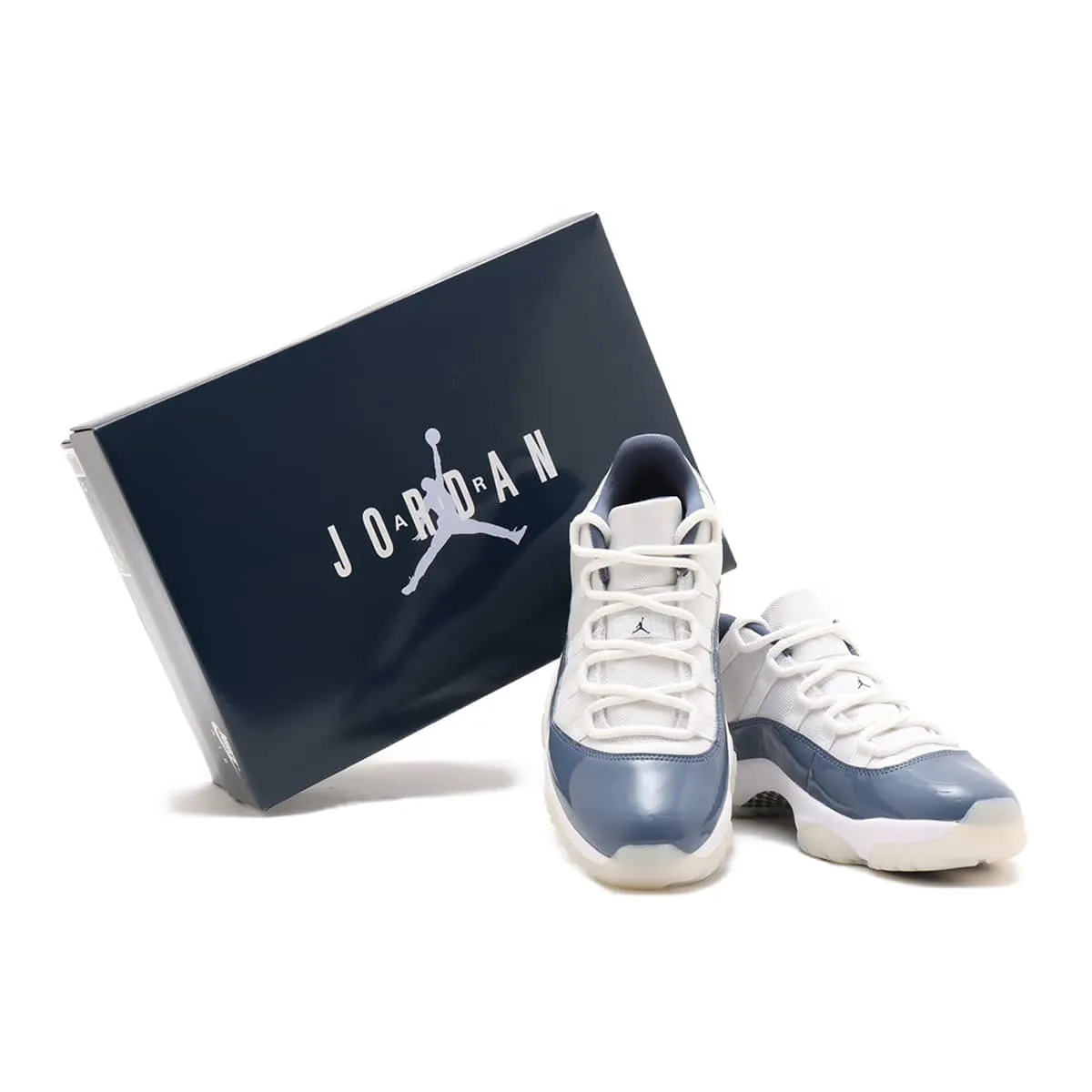 Air Jordan 11 Retro Low (Diffused Blue)