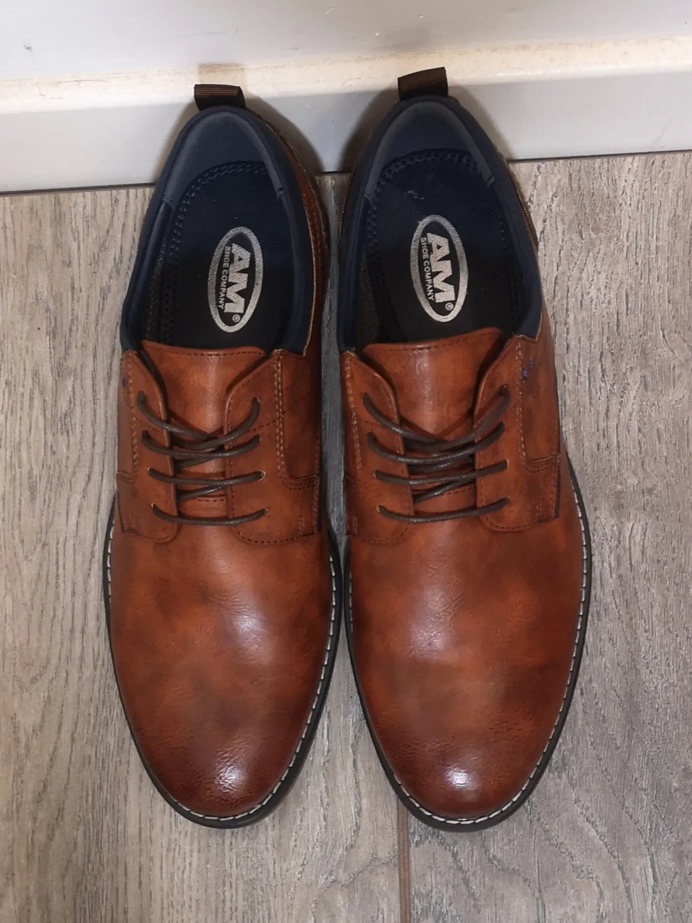 AM Shoe Company Brown Leather Shoes Size 10