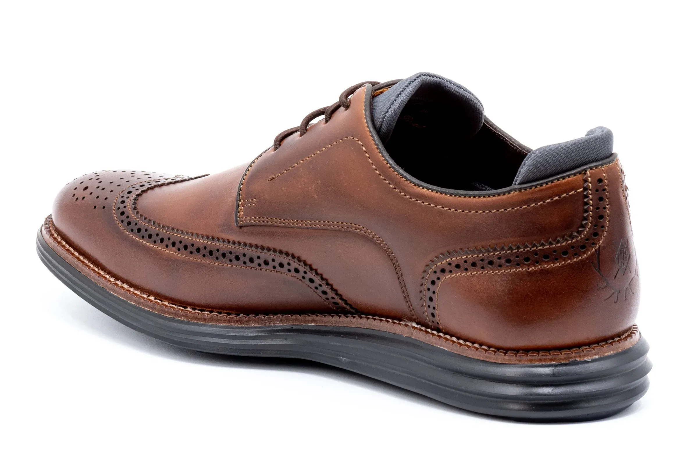 Countryaire Wingtip | Cigar