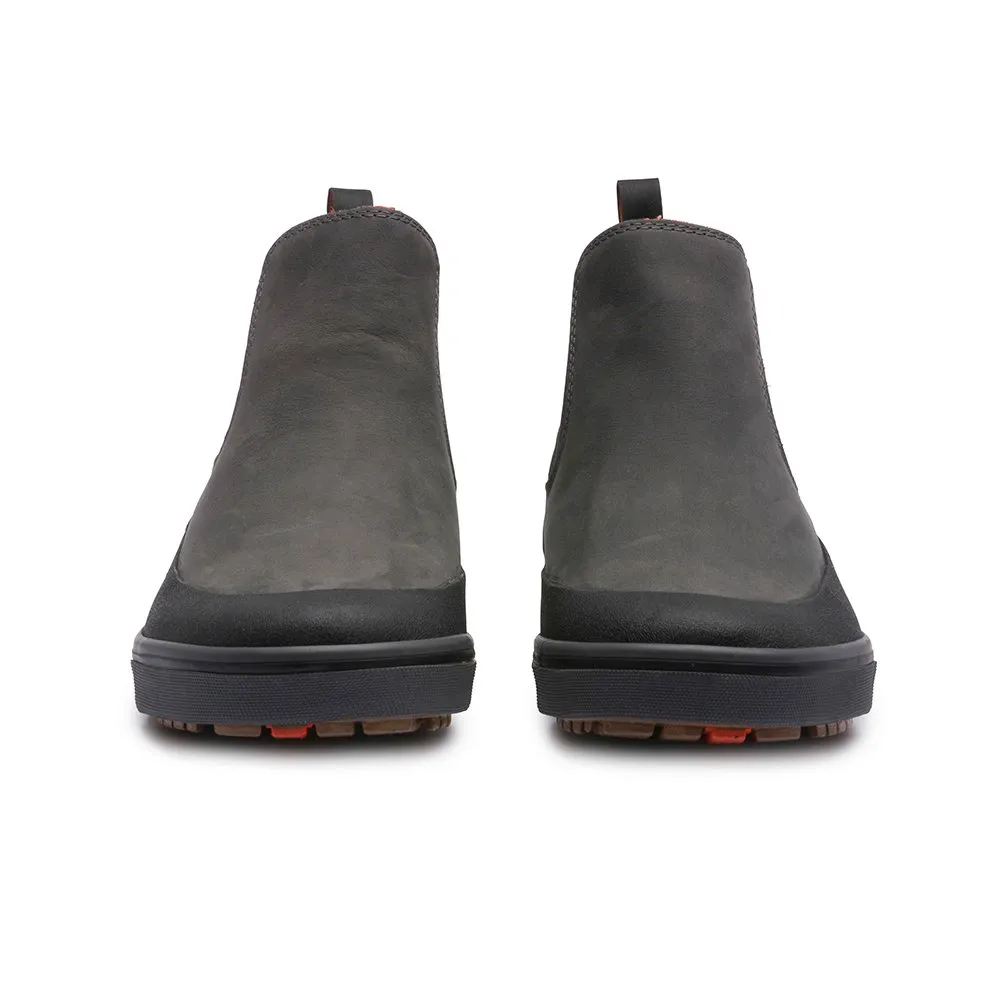 Freeboard Leather Chukka