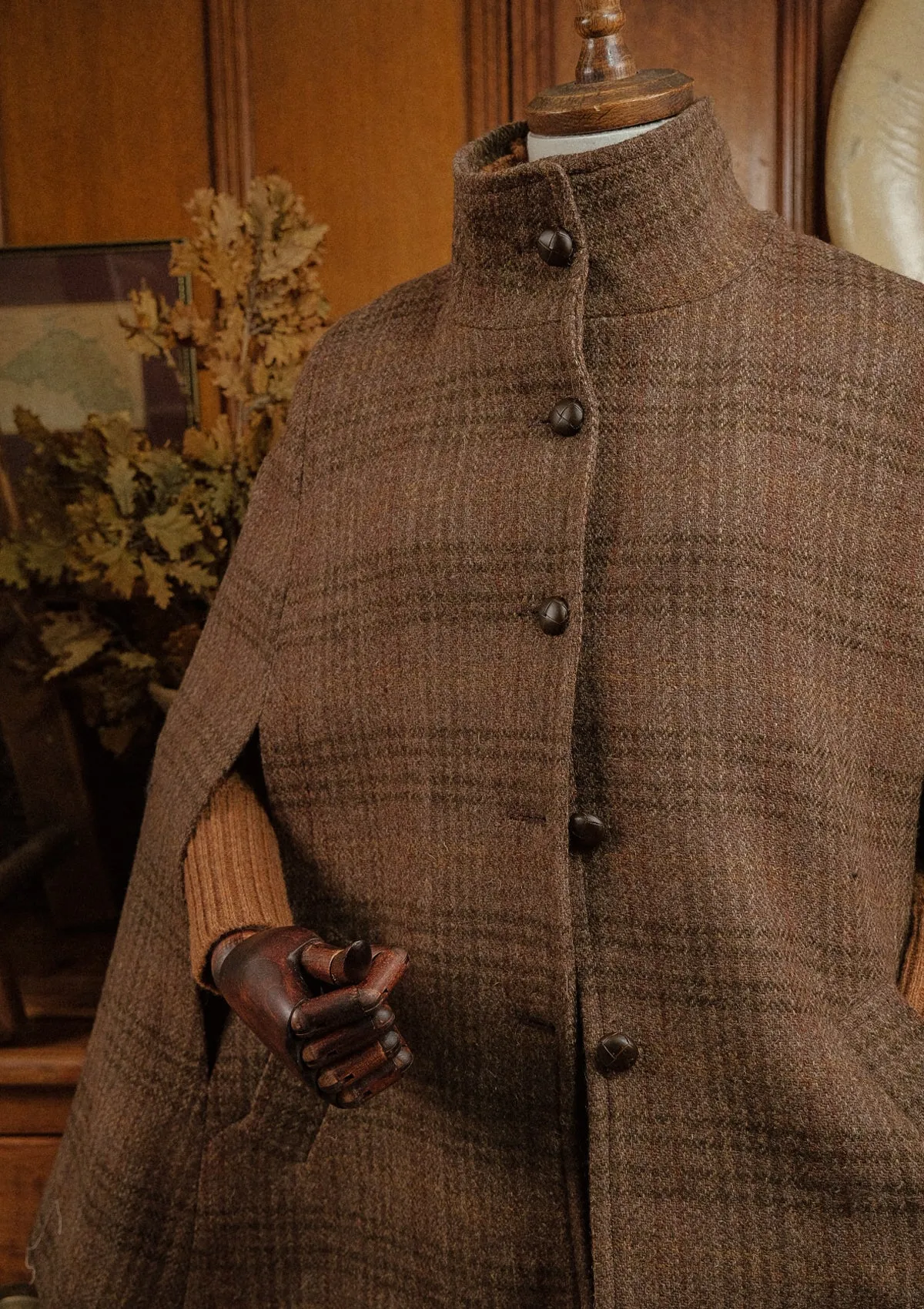 Ladies Amélie Harris Tweed Cape - Autumn Leaf Check