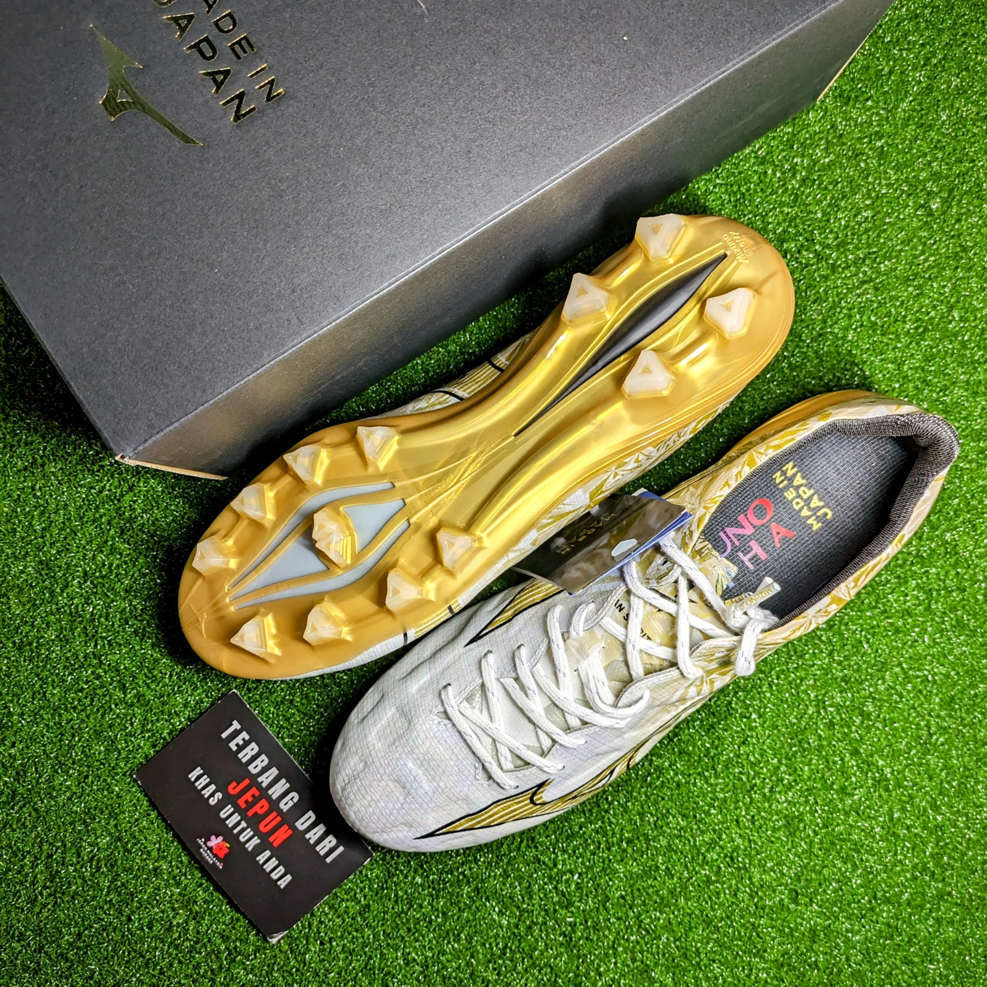 Mizuno Alpha Japan(Prism Gold)