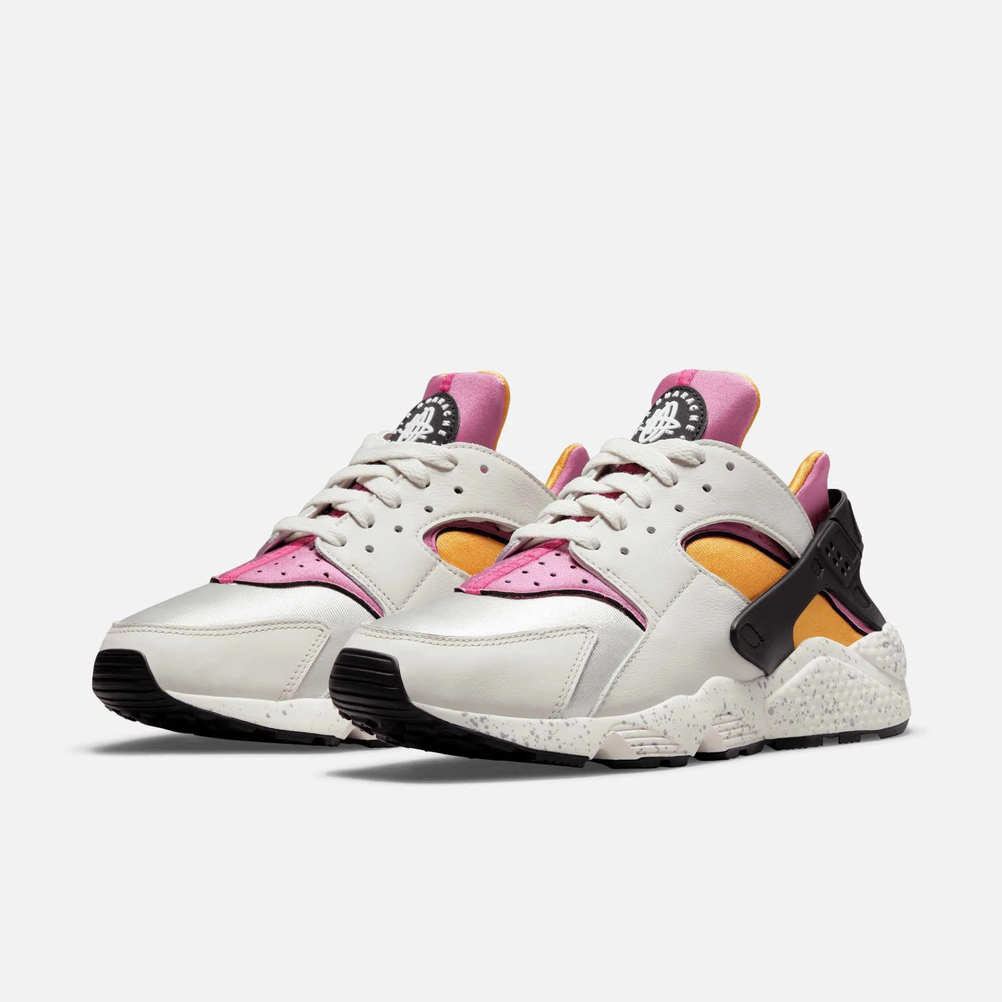 Nike Air Huarache 'University Gold And Pink'