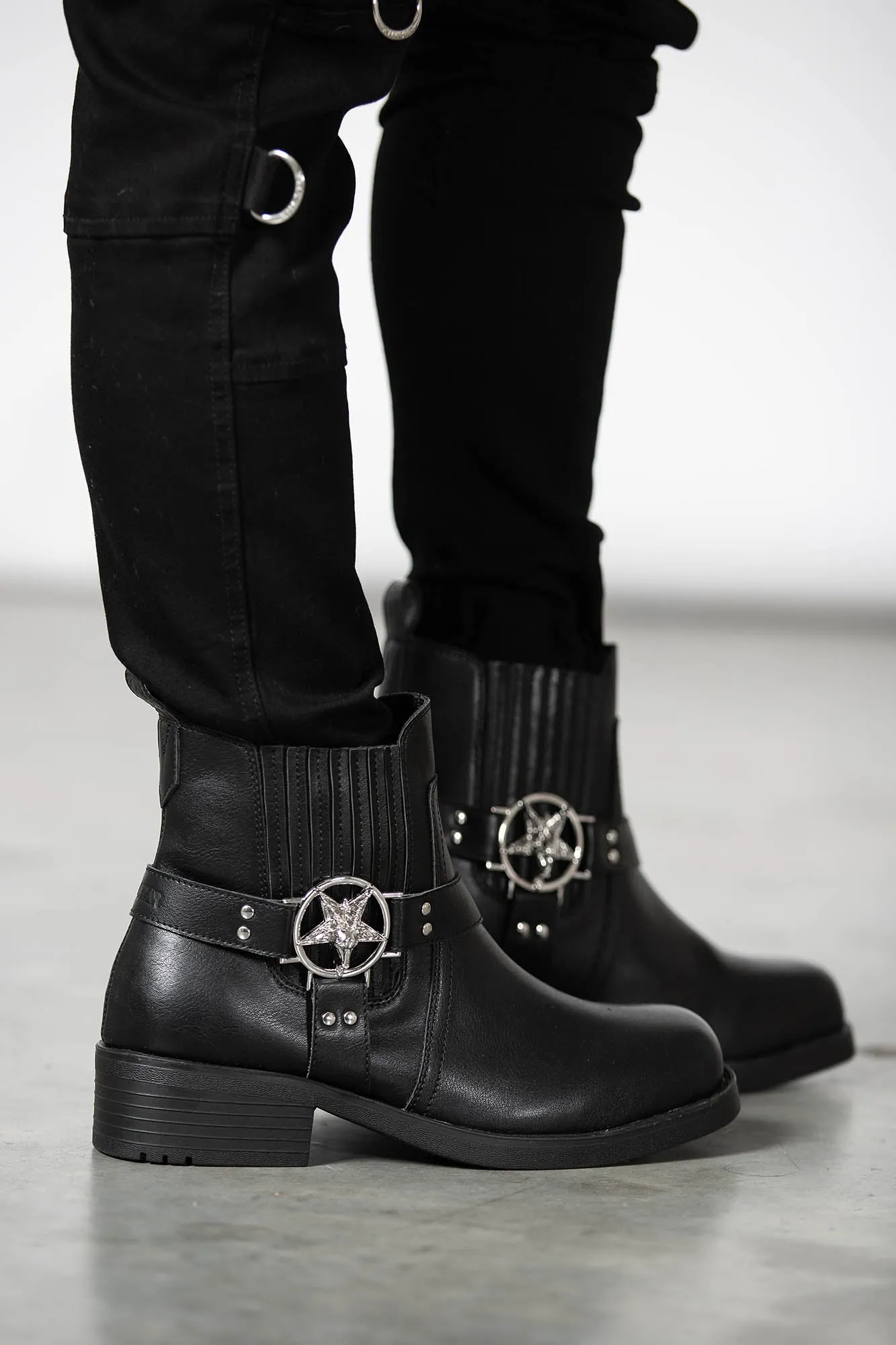 Templar Boots