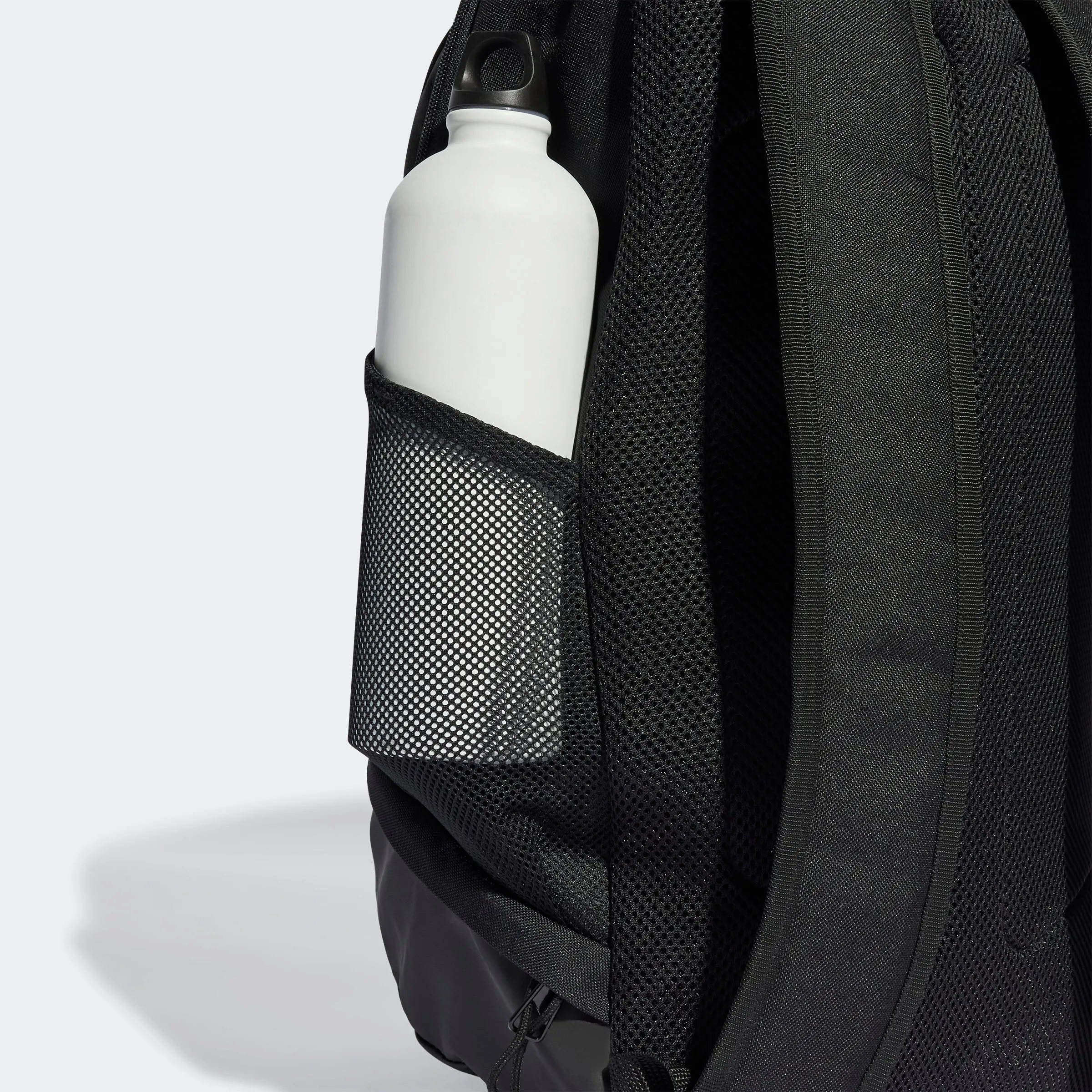 Tiro League Backpack